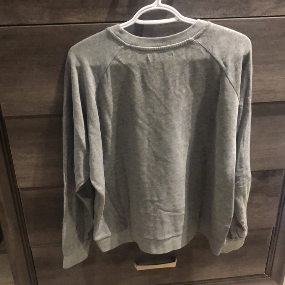 Basic Grey Pull&Bear Crewneck - Picture 4 of 4